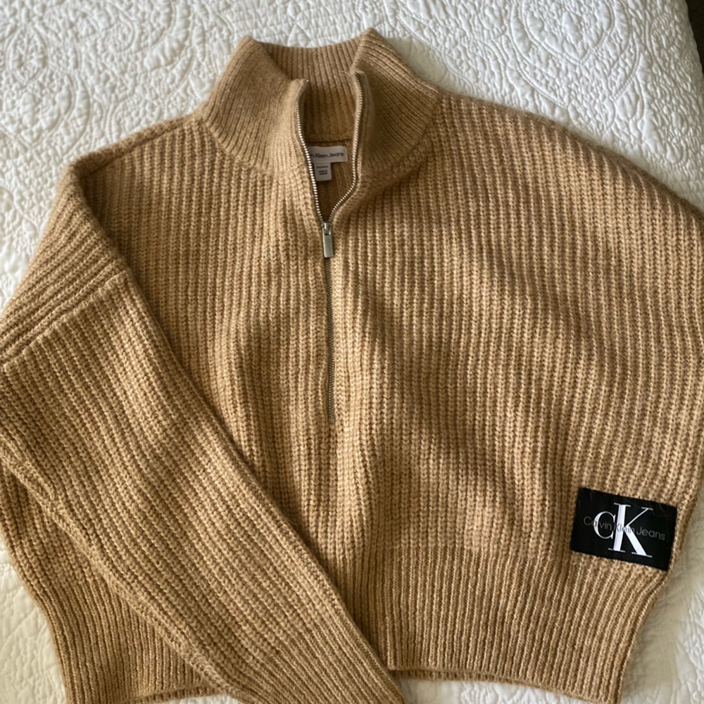 Almost New CK sweater
